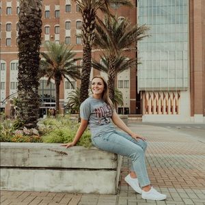 Meet your Posher, Taylor